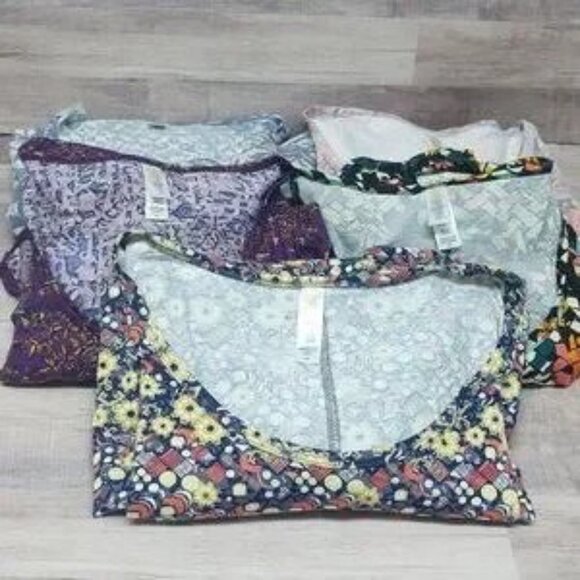 LuLaRoe~Perfect T~Lot of 5 Shirts~NWT! - Picture 4 of 4